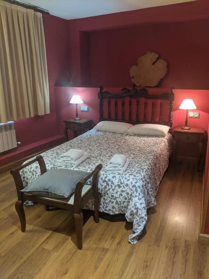 Hotel La Plaza Proaza Luaran gambar