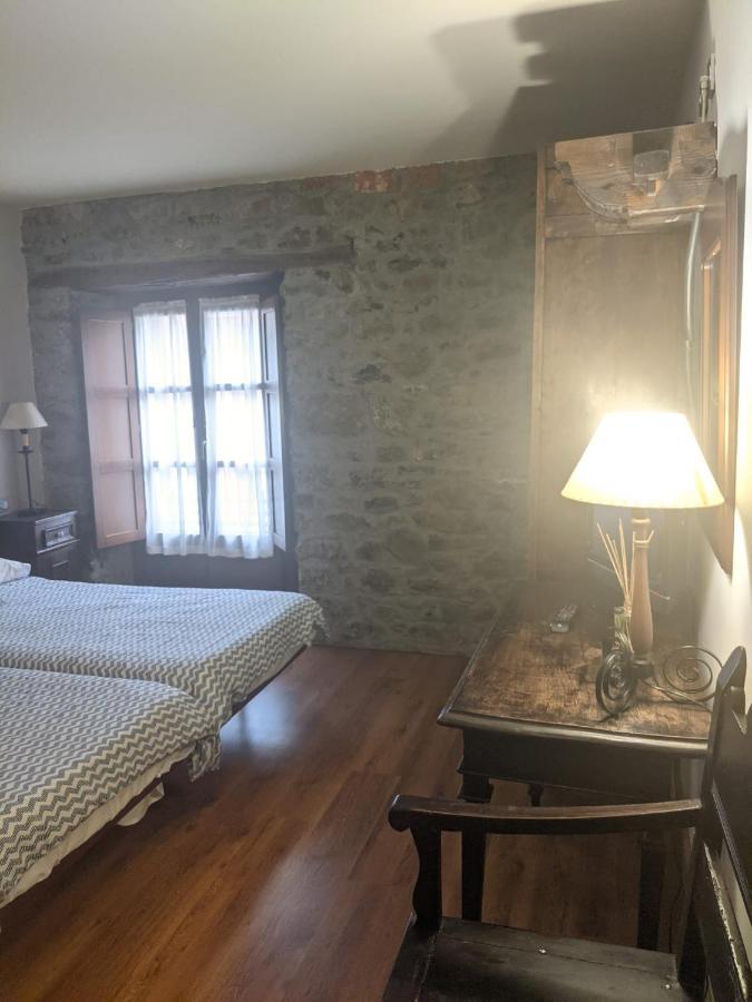 Hotel La Plaza Proaza Luaran gambar