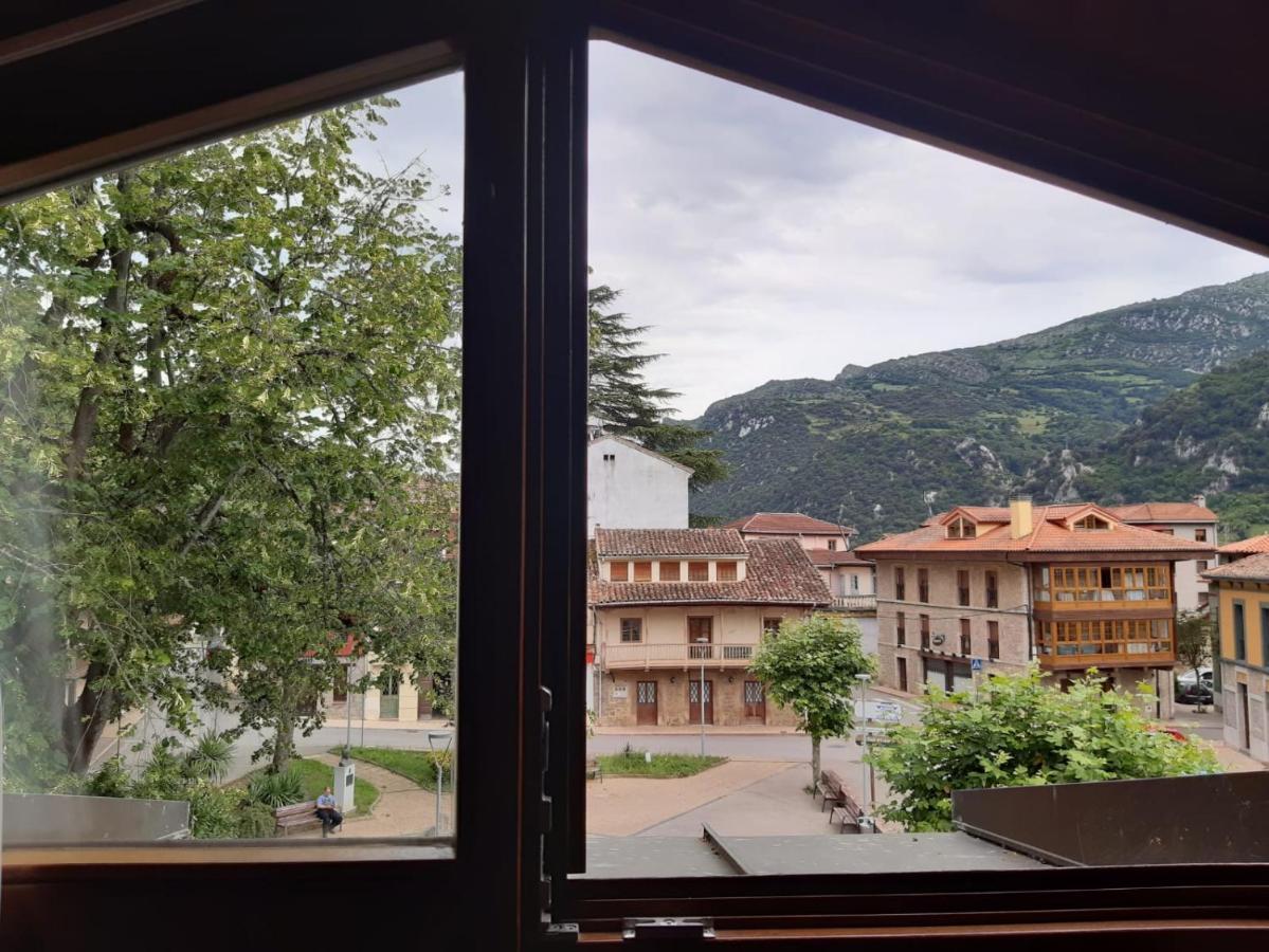 Hotel La Plaza Proaza Luaran gambar